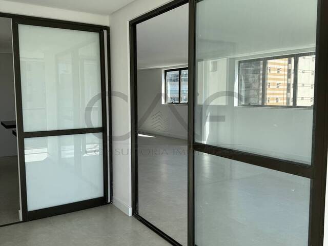 Apartamento para Venda em Vitória - 4