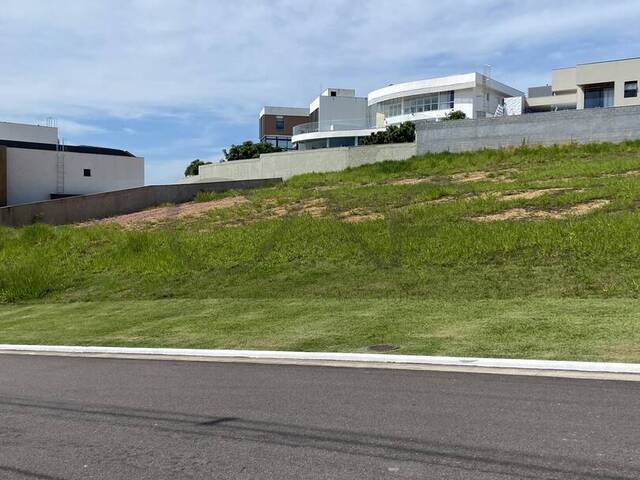 Venda em Interlagos - Vila Velha