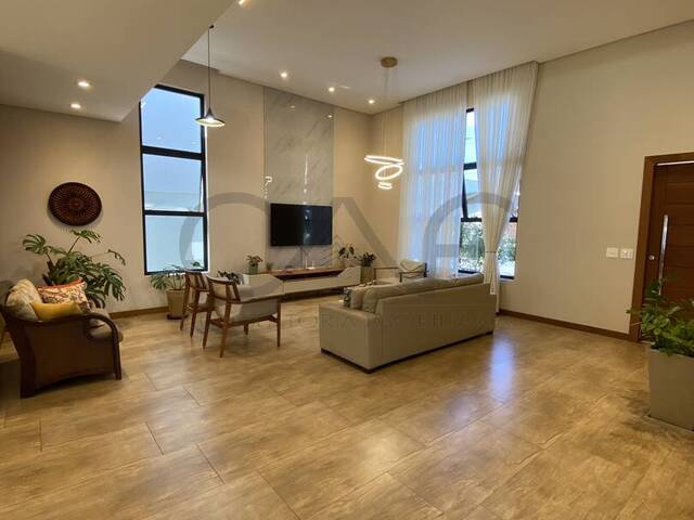 Casa para Venda em Serra - 4